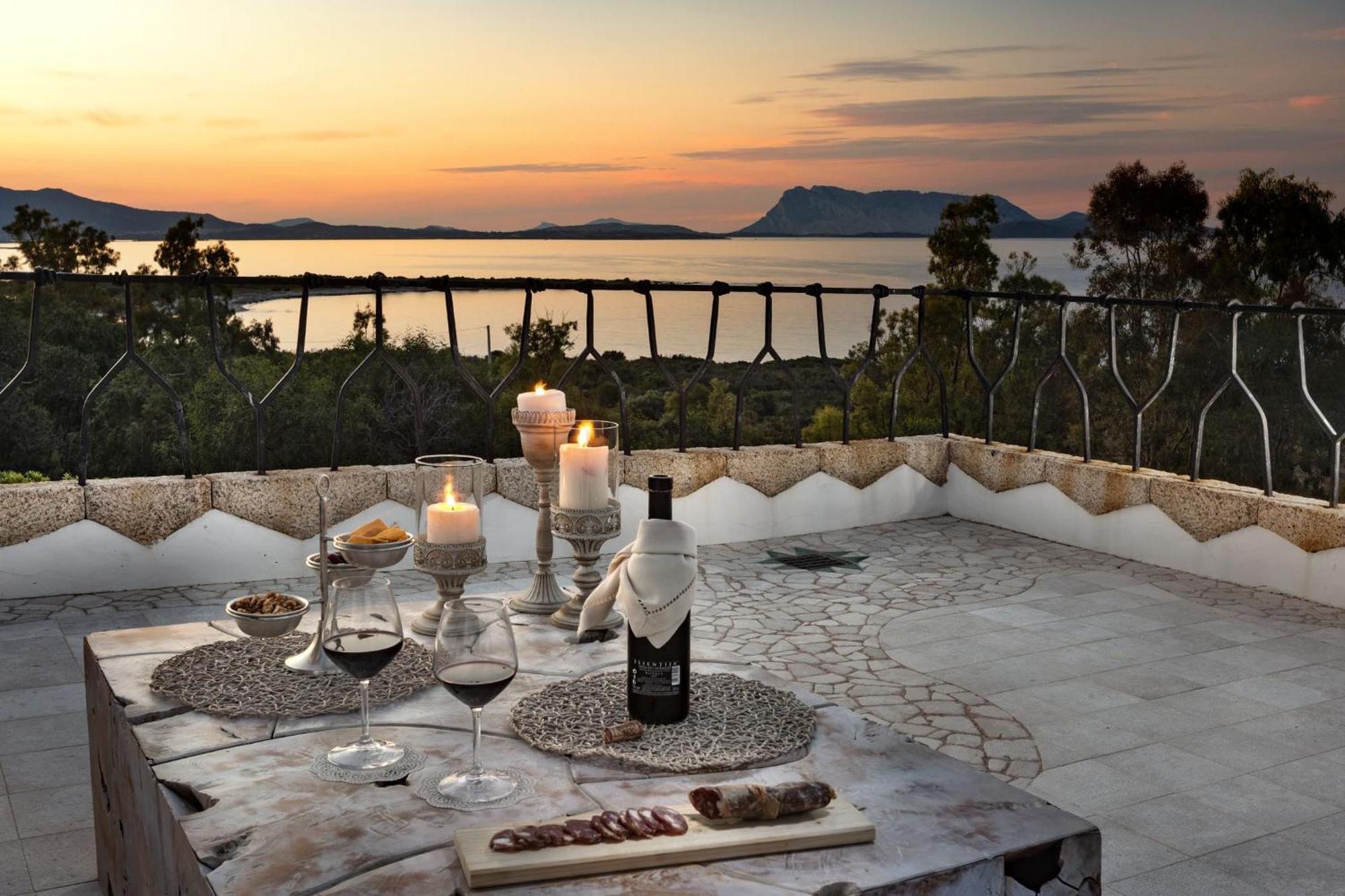 Villa Iris - Ela Sardinia In Villa サン・テオドーロ エクステリア 写真